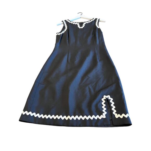 Elegant J McLaughlin | Black Dress with White Accent - Picture 5 of 11